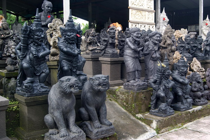 AS Pasaran Utama Patung  Bali  Kabari News