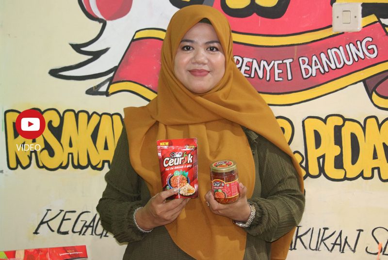Video: Erna Sari, Owner Ayam Penyet Bandung, Bisnis Harus Bermanfaat untuk  Orang Banyak - Kabari News