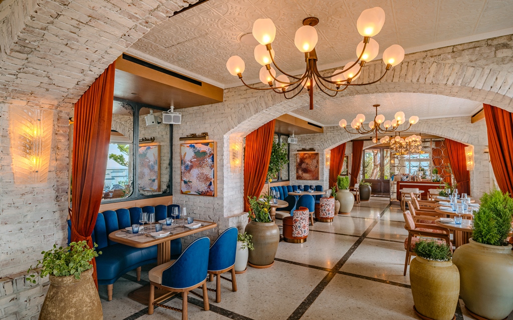 Coastal Italian Restaurant & Rooftop Bar